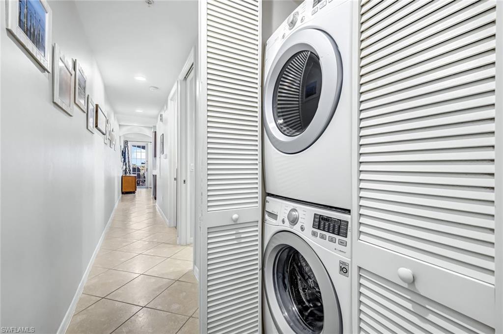 WHITECAPS SOUTH CONDO - Residential