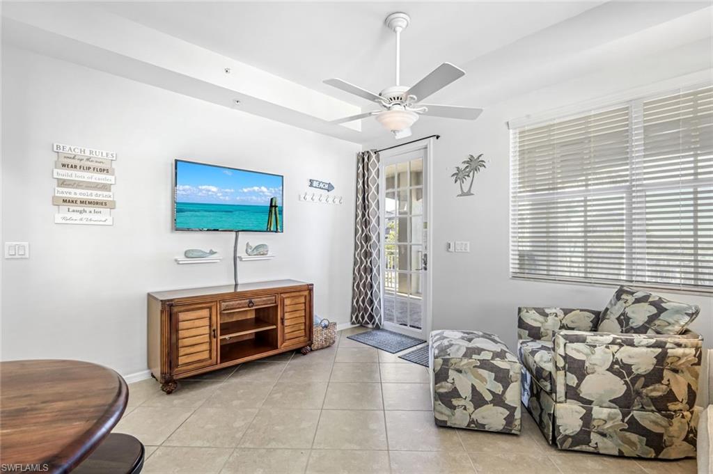 WHITECAPS SOUTH CONDO - Residential