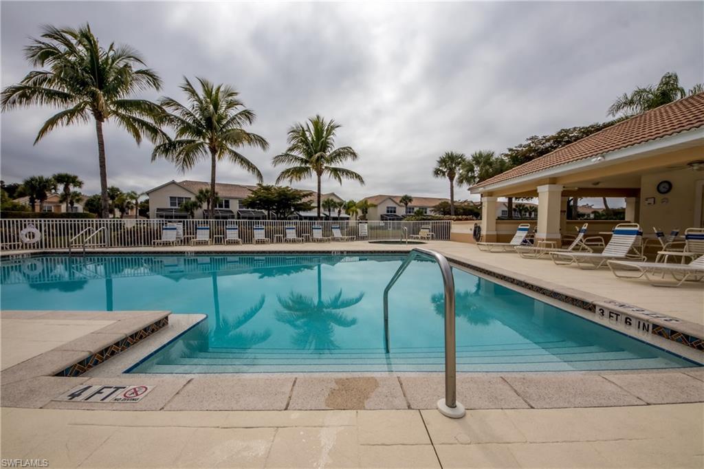 LAKEWOOD VILLAGE - Residential