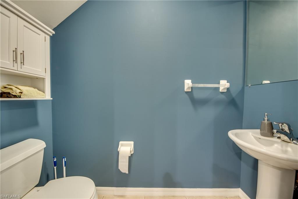 LAKEWOOD VILLAGE - Residential