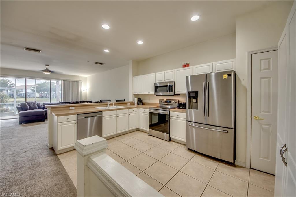 LAKEWOOD VILLAGE - Residential