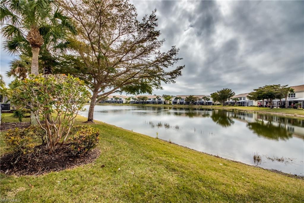 LAKEWOOD VILLAGE - Residential