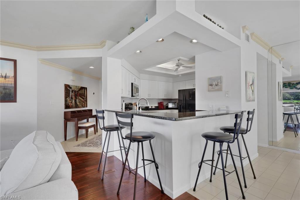 6260 Bellerive AVE 4