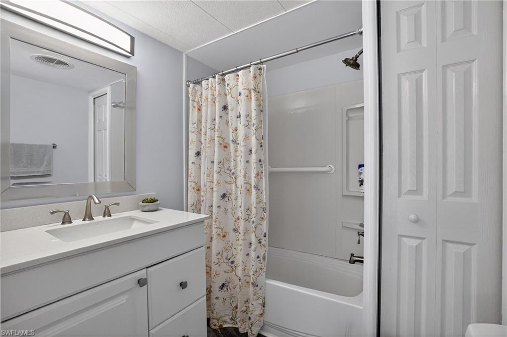 RIVIERA COLONY - Residential