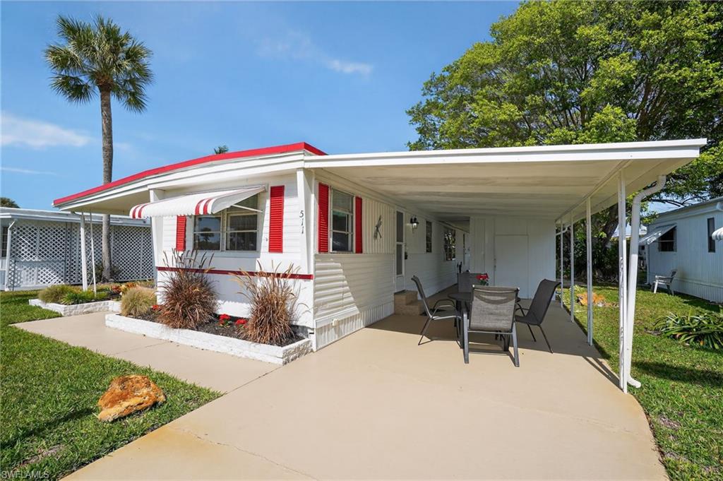 RIVIERA COLONY - Residential