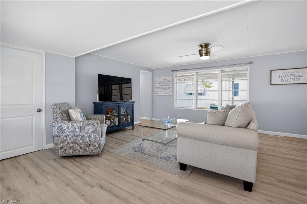 RIVIERA COLONY - Residential