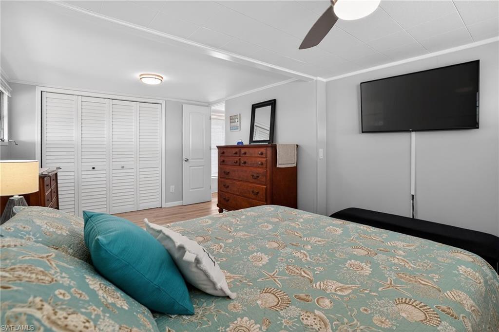 RIVIERA COLONY - Residential