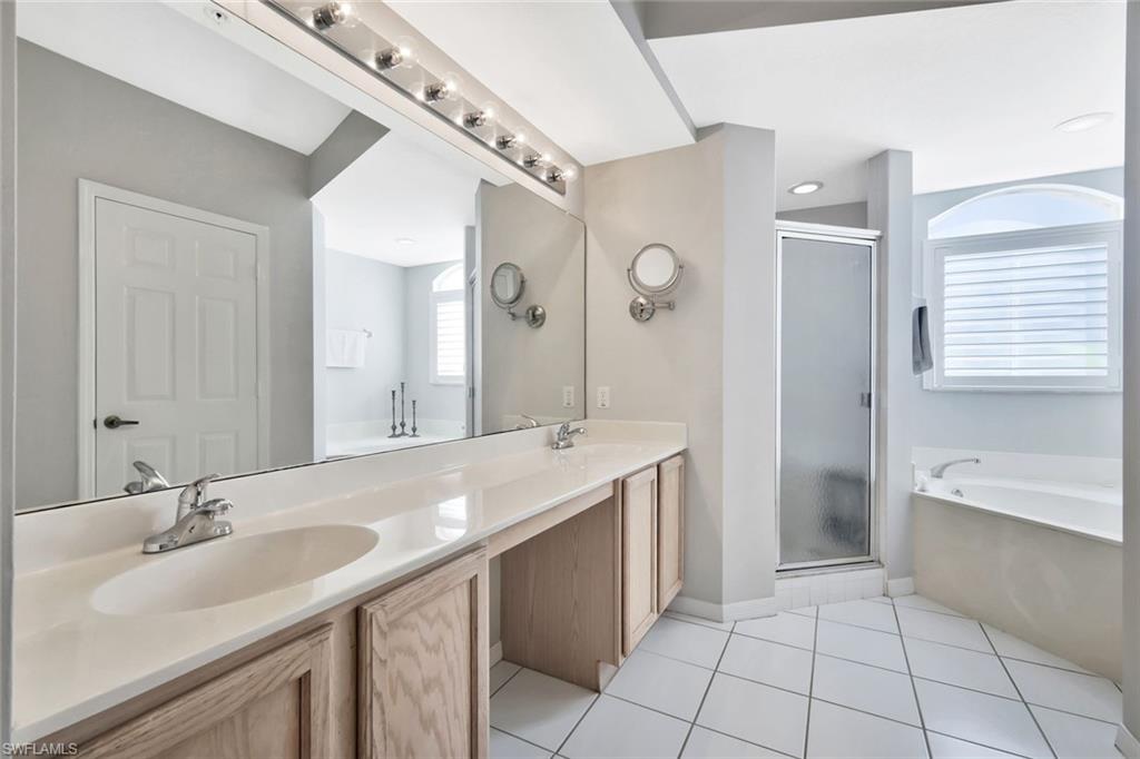 LAS BRISAS AT SPANISH WELLS - Residential