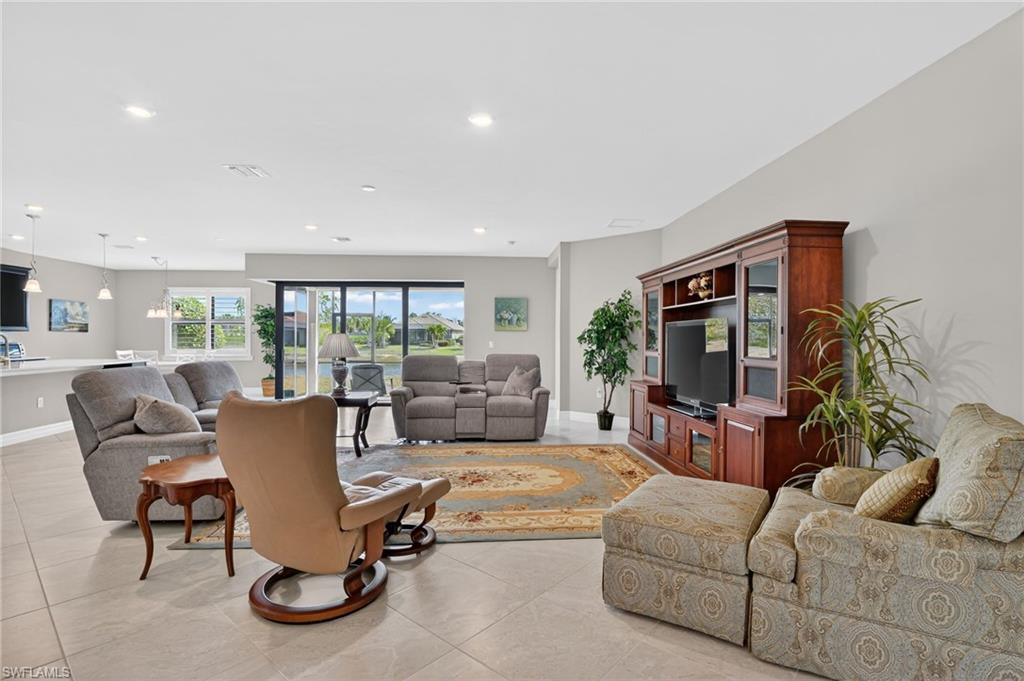 BRIDGETOWN - Residential