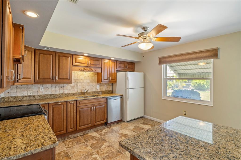 PUNTA GORDA ISLES - Residential