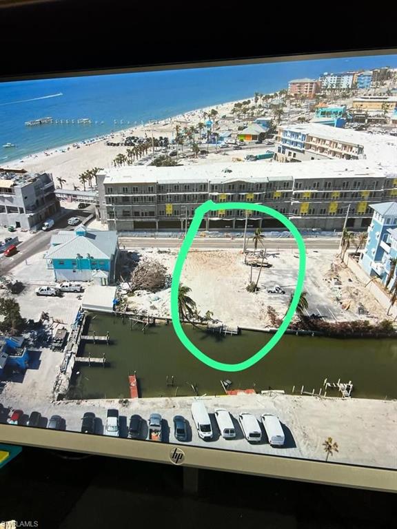 CRESCENT PARK ADDITION - Commercial Sale