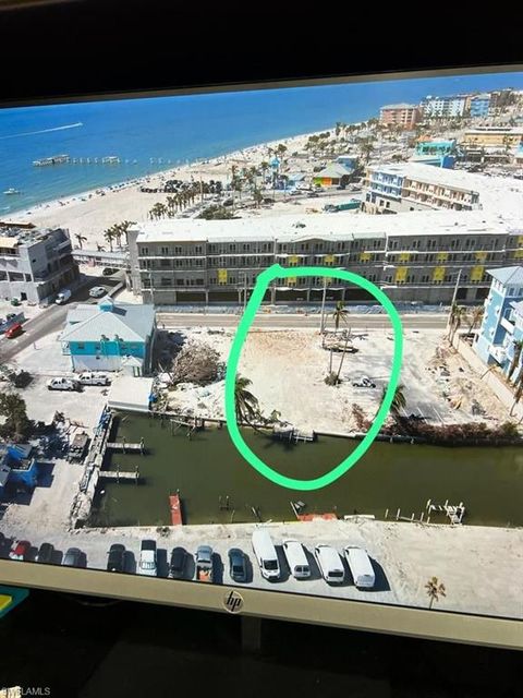 122 Crescent ST FORT MYERS BEACH FL 33931