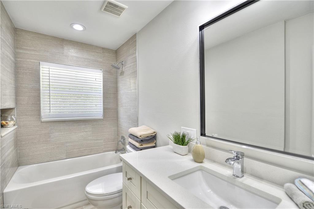 IMPERIAL SHORES - Residential