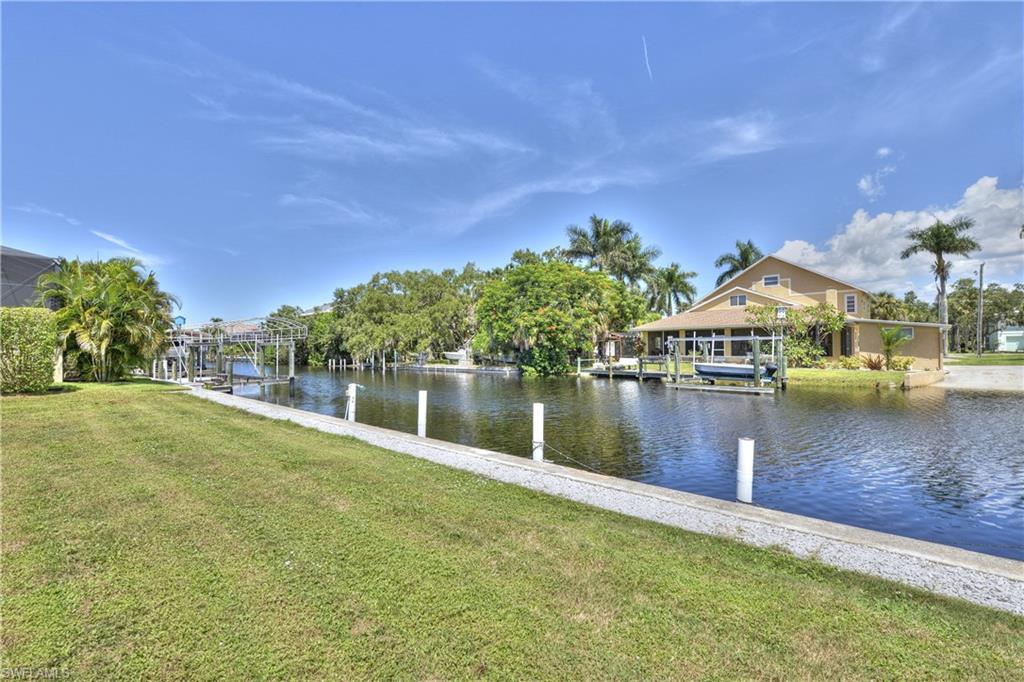 IMPERIAL SHORES - Residential