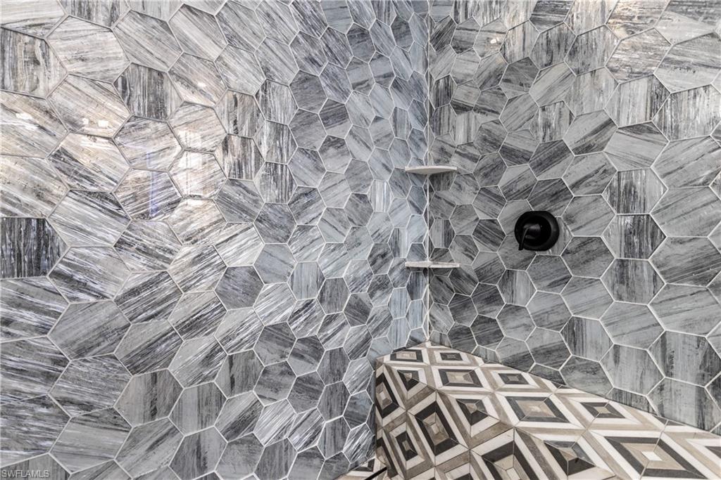 SOUTH PUNTA GORDA HEIGHTS - Residential