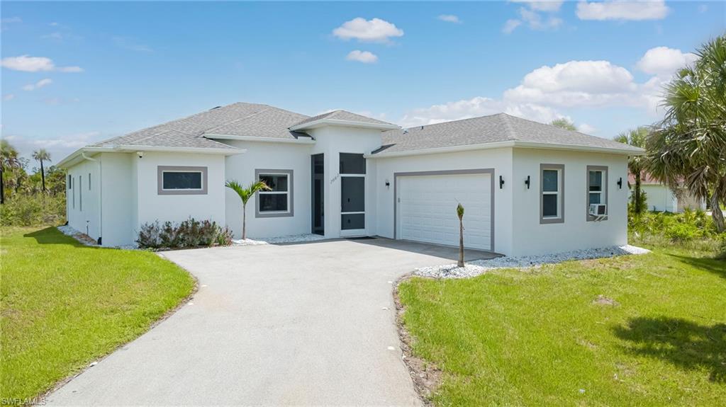 GOLDEN GATE ESTATES - Residential