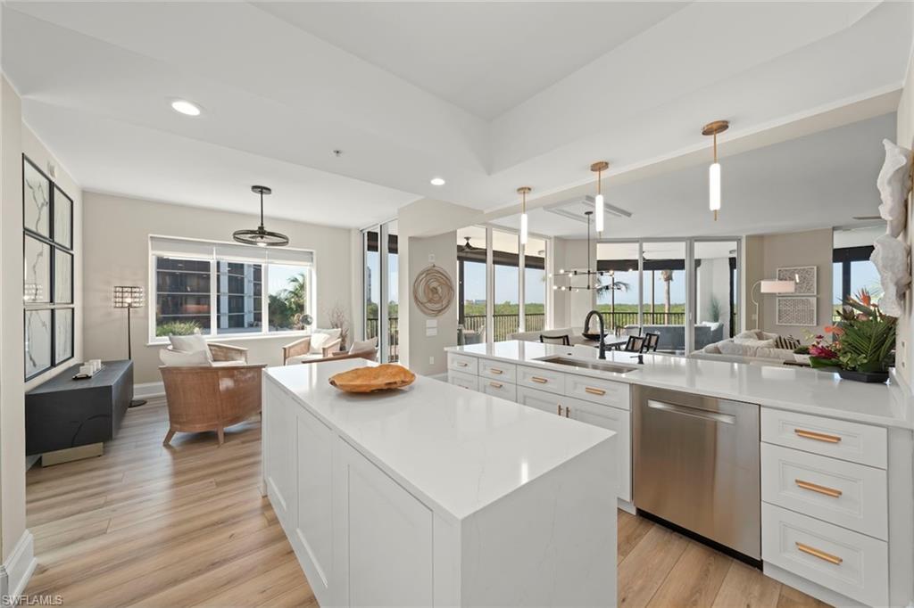 CASTELLA - Residential