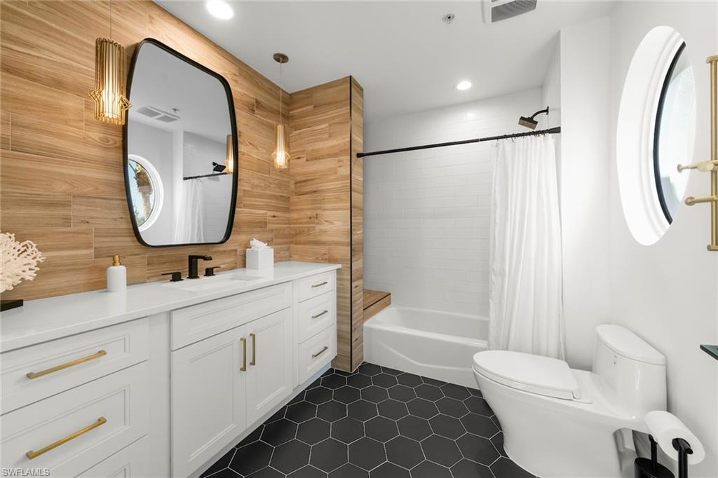 CASTELLA - Residential