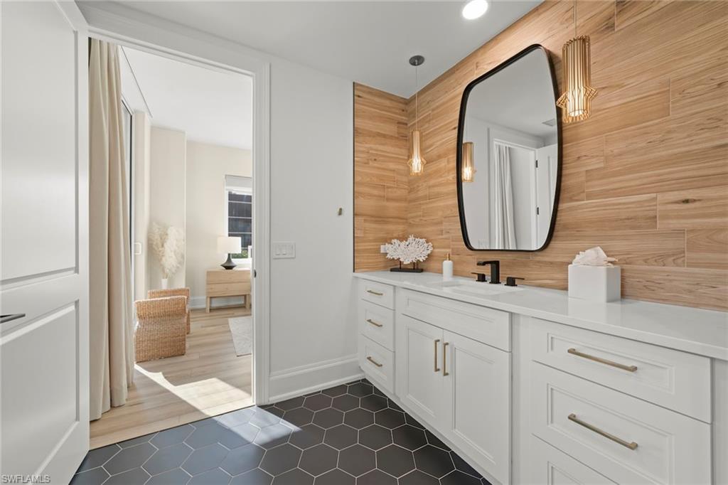 CASTELLA - Residential