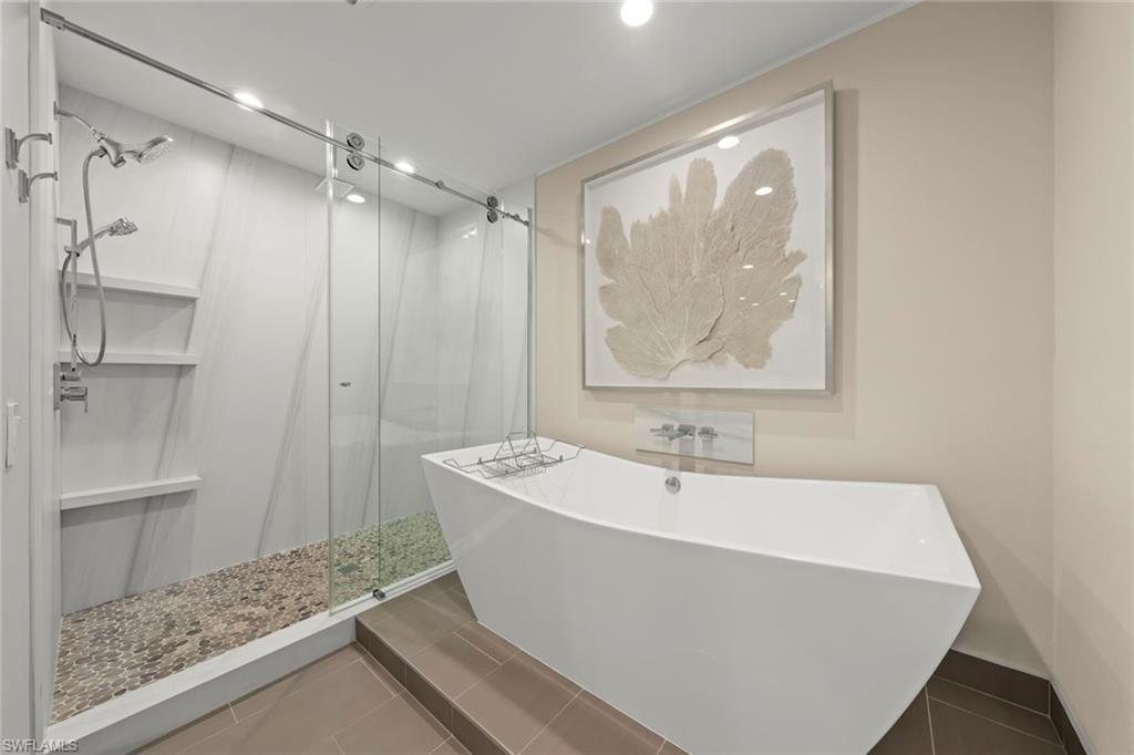 CASTELLA - Residential