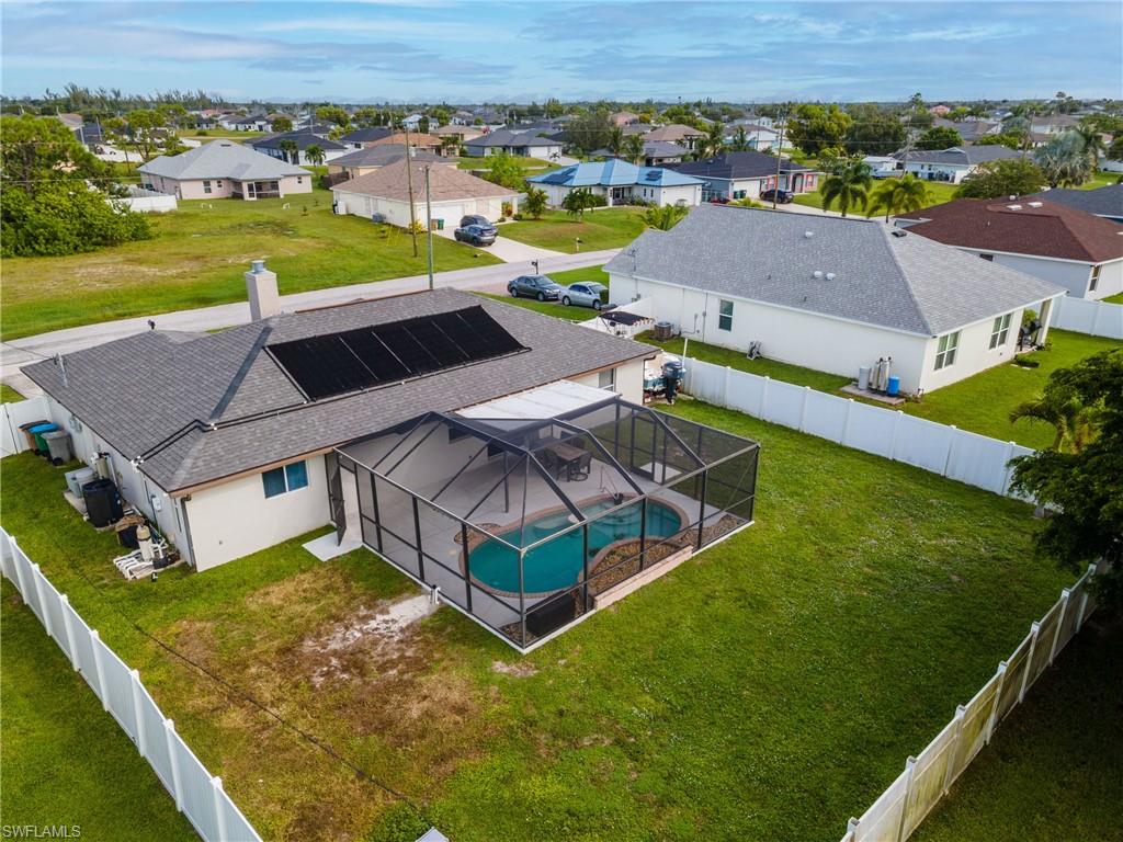 CAPE CORAL - Residential