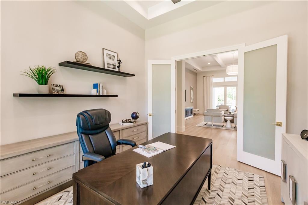 PINE RIDGE - Residential