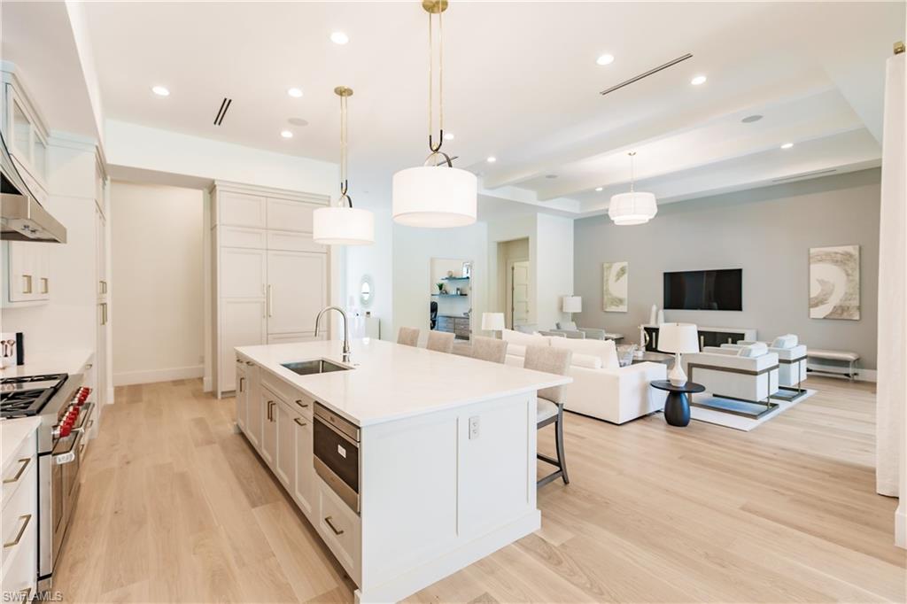 PINE RIDGE - Residential