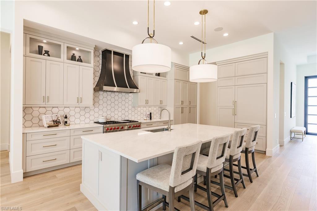 PINE RIDGE - Residential