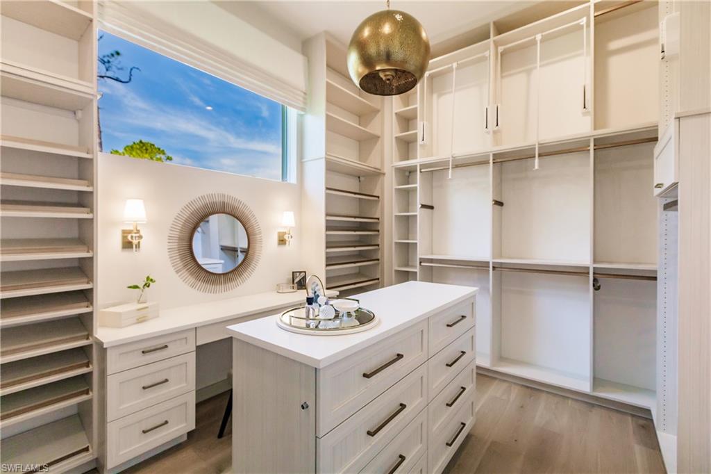 PINE RIDGE - Residential