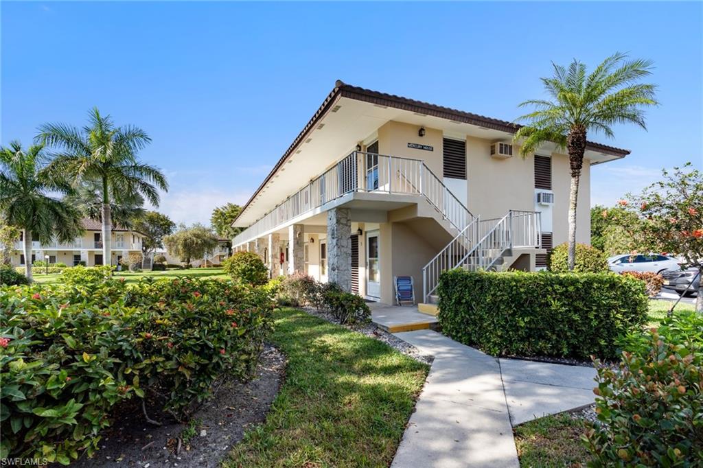 AQUARIUS APTS OF MARCO ISLAND - Residential