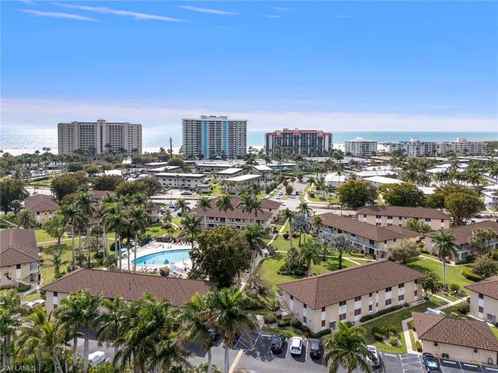 AQUARIUS APTS OF MARCO ISLAND - Residential