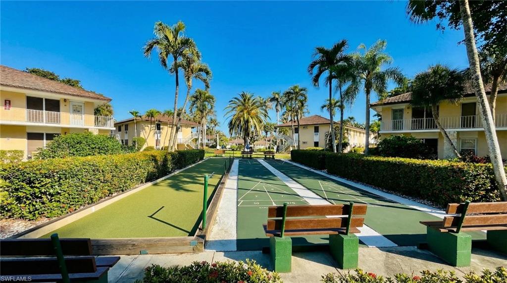 AQUARIUS APTS OF MARCO ISLAND - Residential