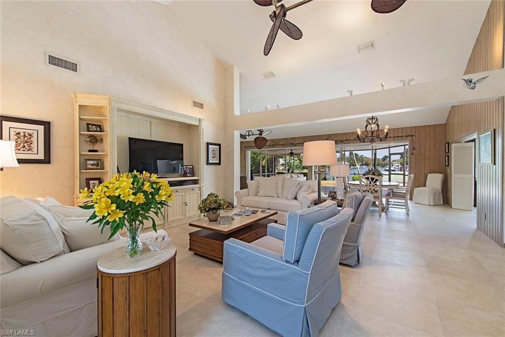 AQUALANE SHORES - Land