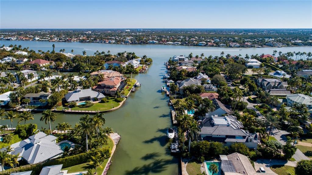 AQUALANE SHORES - Land