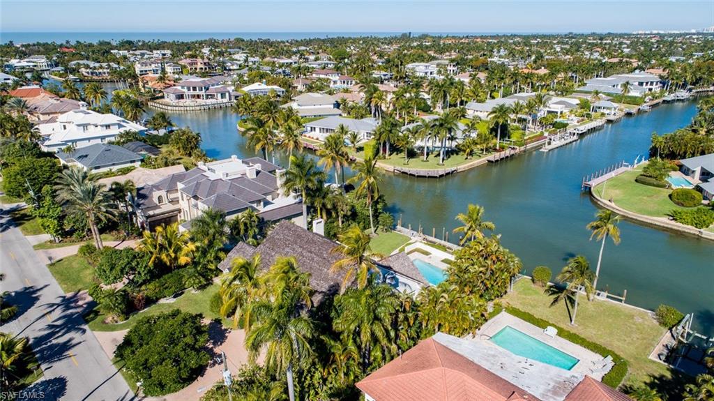 AQUALANE SHORES - Land