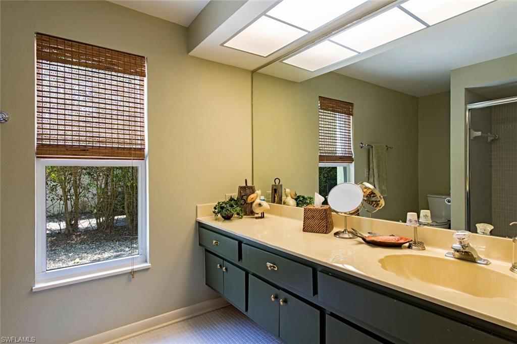 AQUALANE SHORES - Land