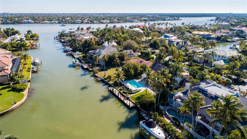 AQUALANE SHORES - Land