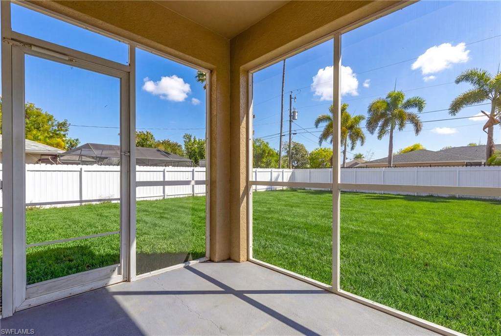 CAPE CORAL - Residential