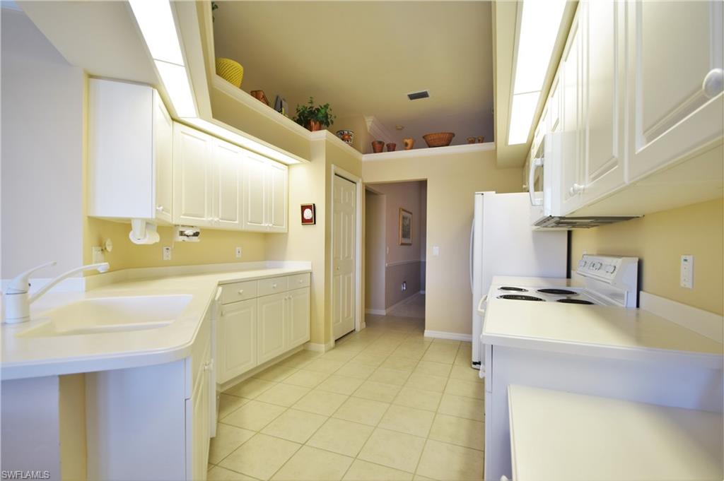 MAHOGANY ISLE - Residential