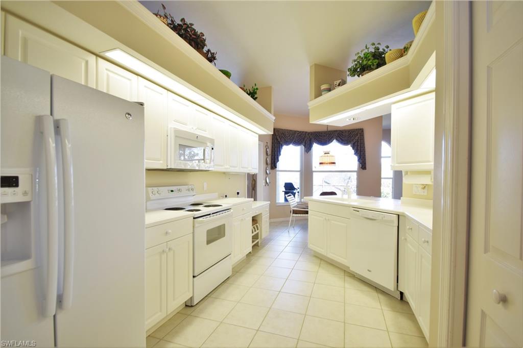 MAHOGANY ISLE - Residential