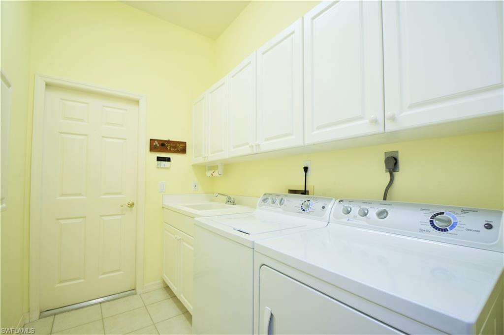 MAHOGANY ISLE - Residential