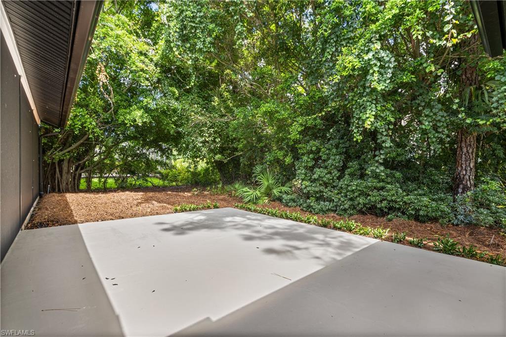 IMPERIAL GOLF ESTATES - Residential