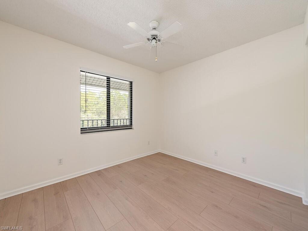 DEAUVILLE LAKE CLUB - Residential