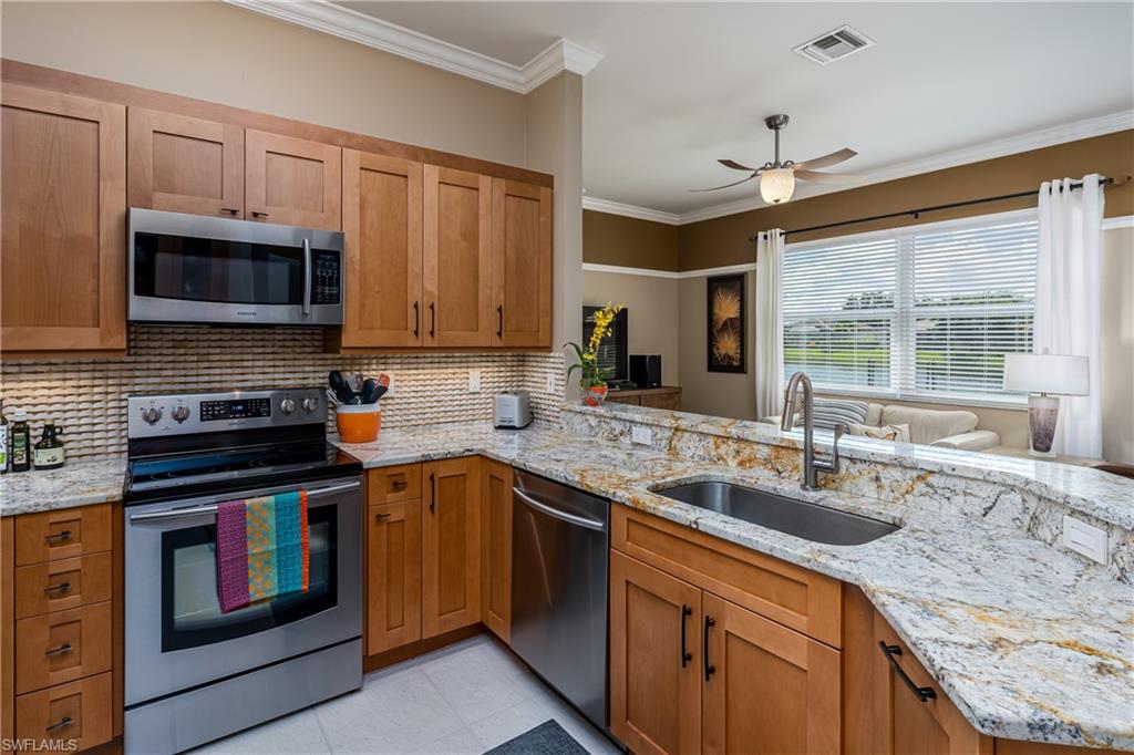 WATERWAYS OF NAPLES - Residential