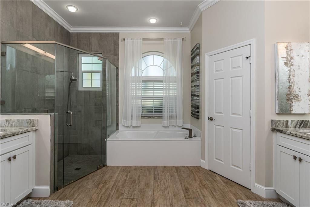 WATERWAYS OF NAPLES - Residential