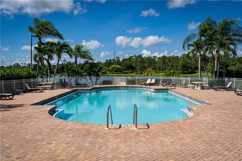 WATERWAYS OF NAPLES - Residential