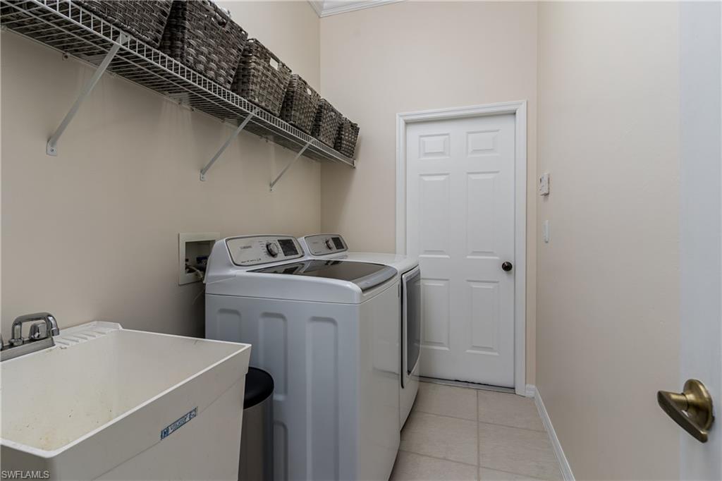 WATERWAYS OF NAPLES - Residential