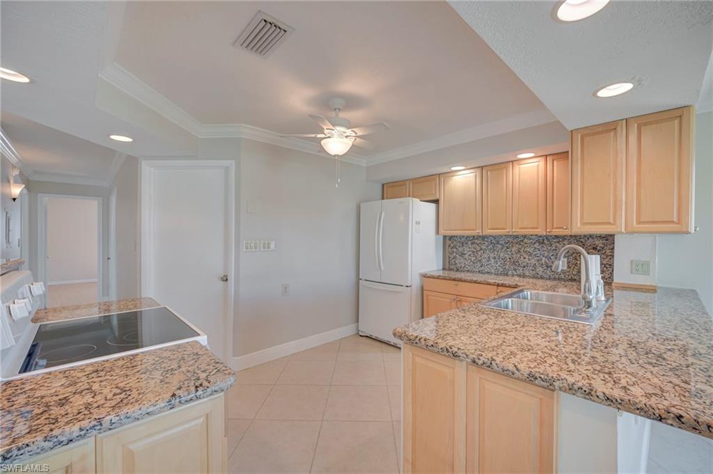 BAY HARBOR CLUB CONDO - Residential