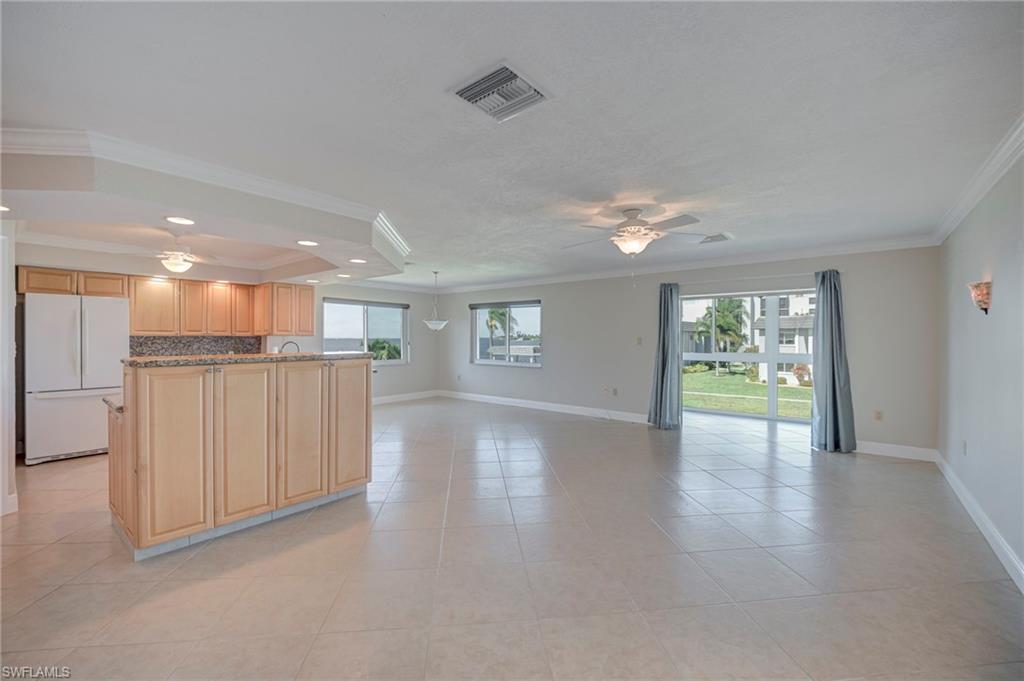 BAY HARBOR CLUB CONDO - Residential