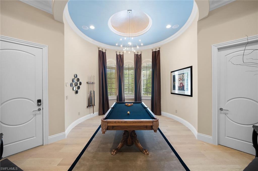 LELY RESORT - Residential